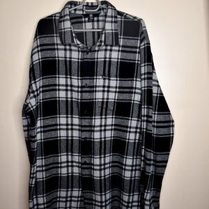 Volcom Button Up Flannel Size XL